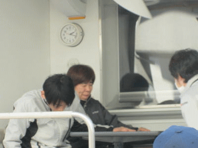 �E�F�u �A�j���[�^